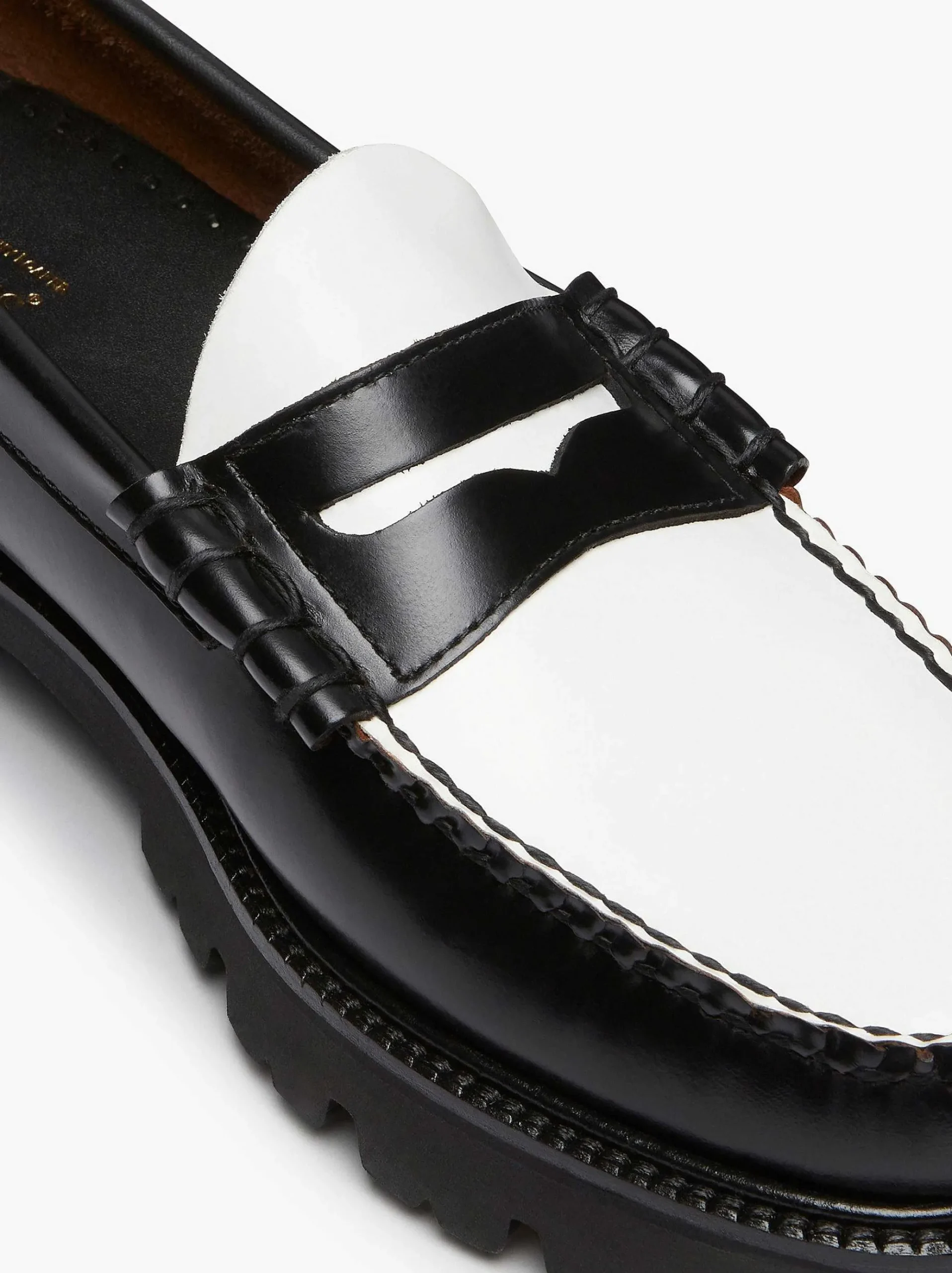 G.H.BASS Weejuns Super Lug Larson Penny Loafers Black & White Hot